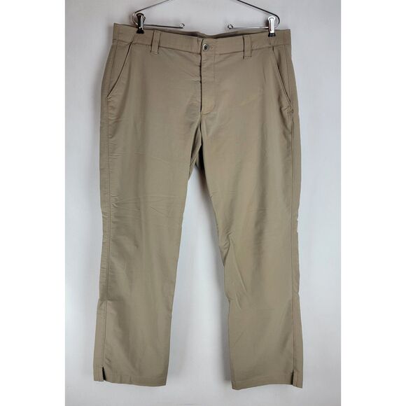 Under Armour Mens Size 40x30 Tan Khaki Golf Pants - Picture 1 of 11